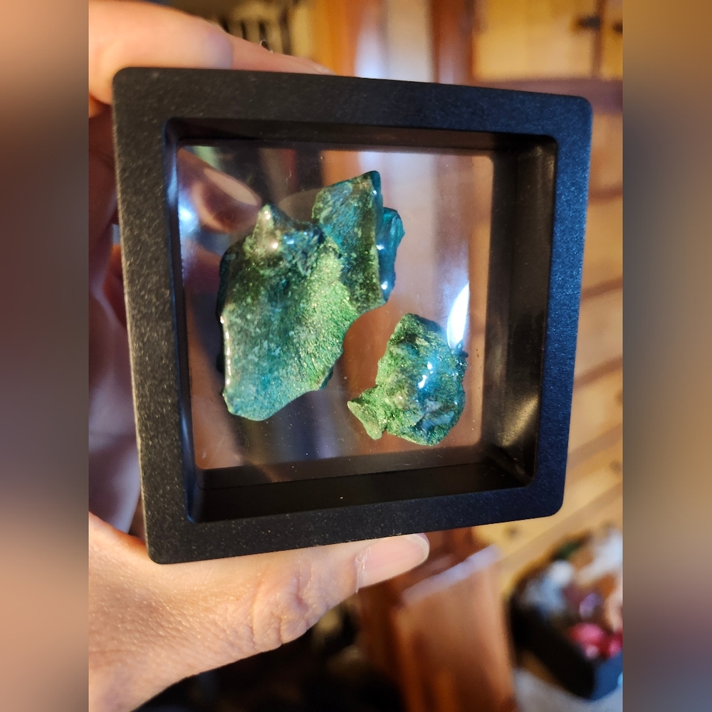 2 PC Velvet Malachite In Display - Picture 2 of 2